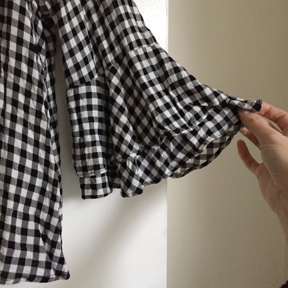 Studio Gingham Blouse - Picture 4 of 7